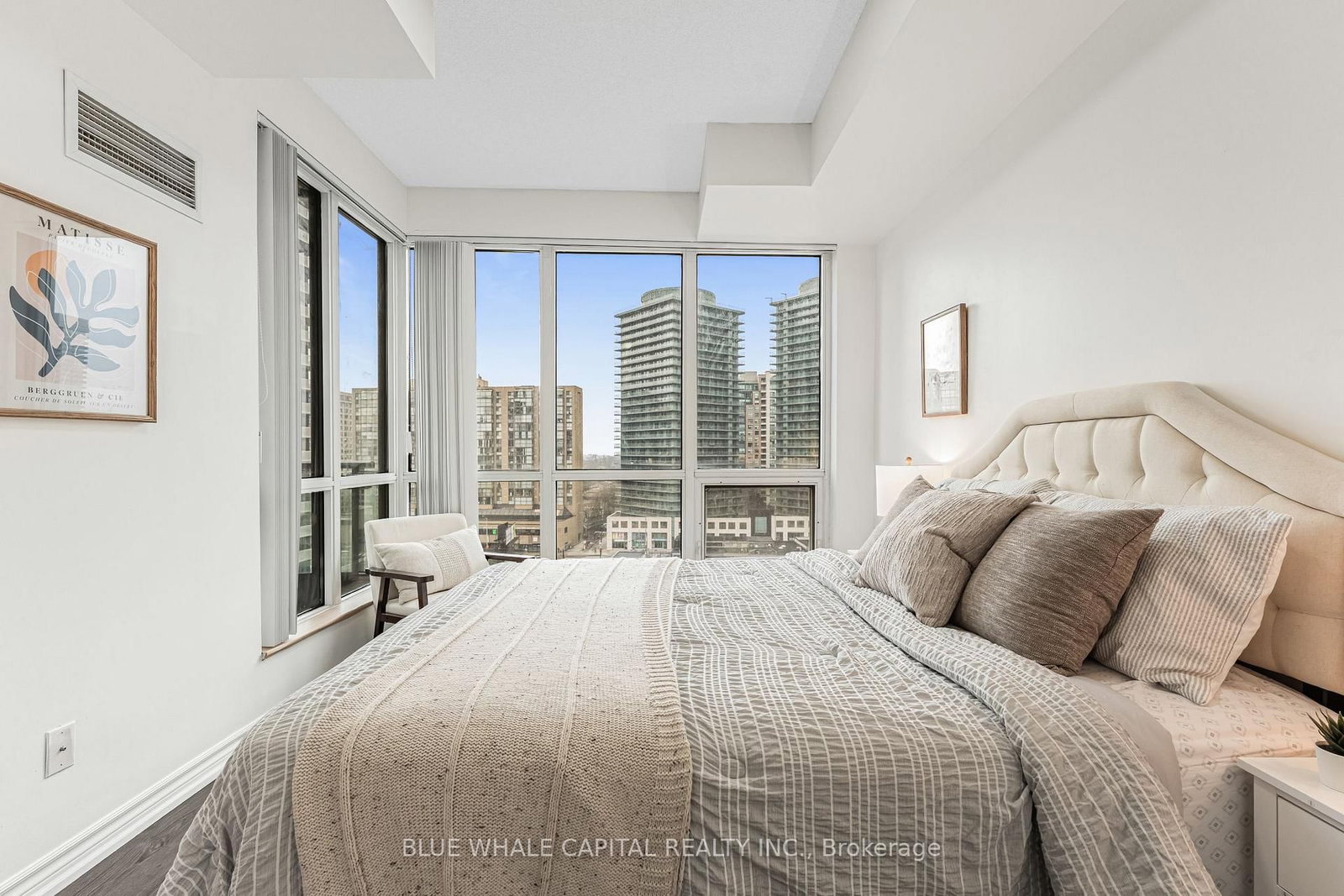 18 Holmes Avenue, Unit 907 - Photo 20