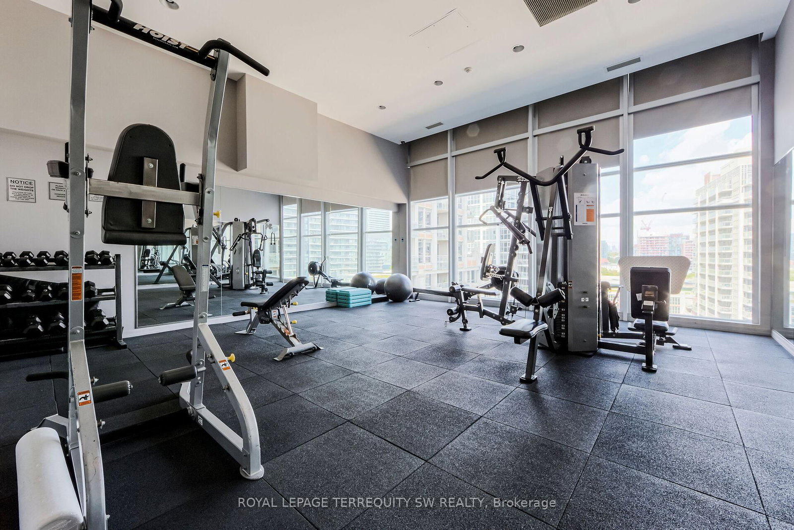 Condo for sale at 405-628 Fleet Street, Toronto, Ontario, M5V 1A8 - Niagara - MLS: C13017732