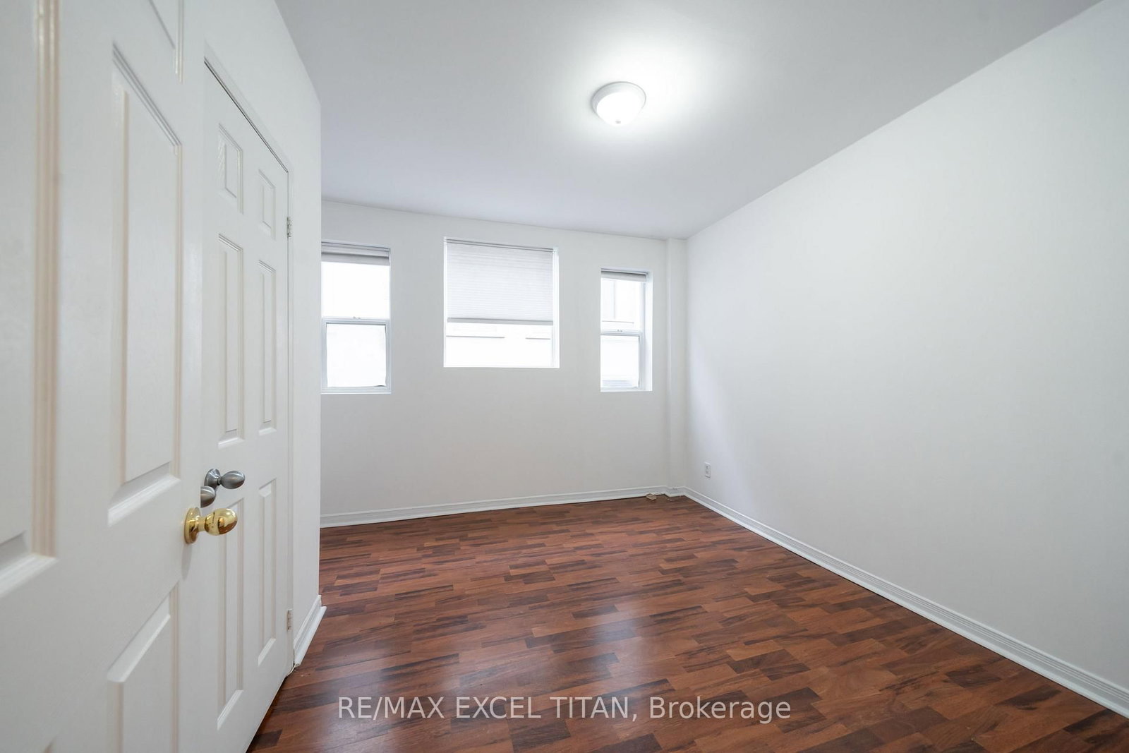 414 Jarvis Street, Unit 302 - Photo 6