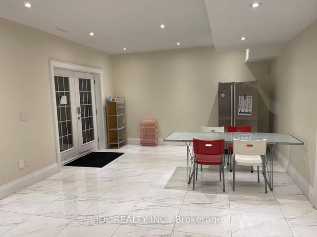 Basement - 64 Churchill Ave Avenue