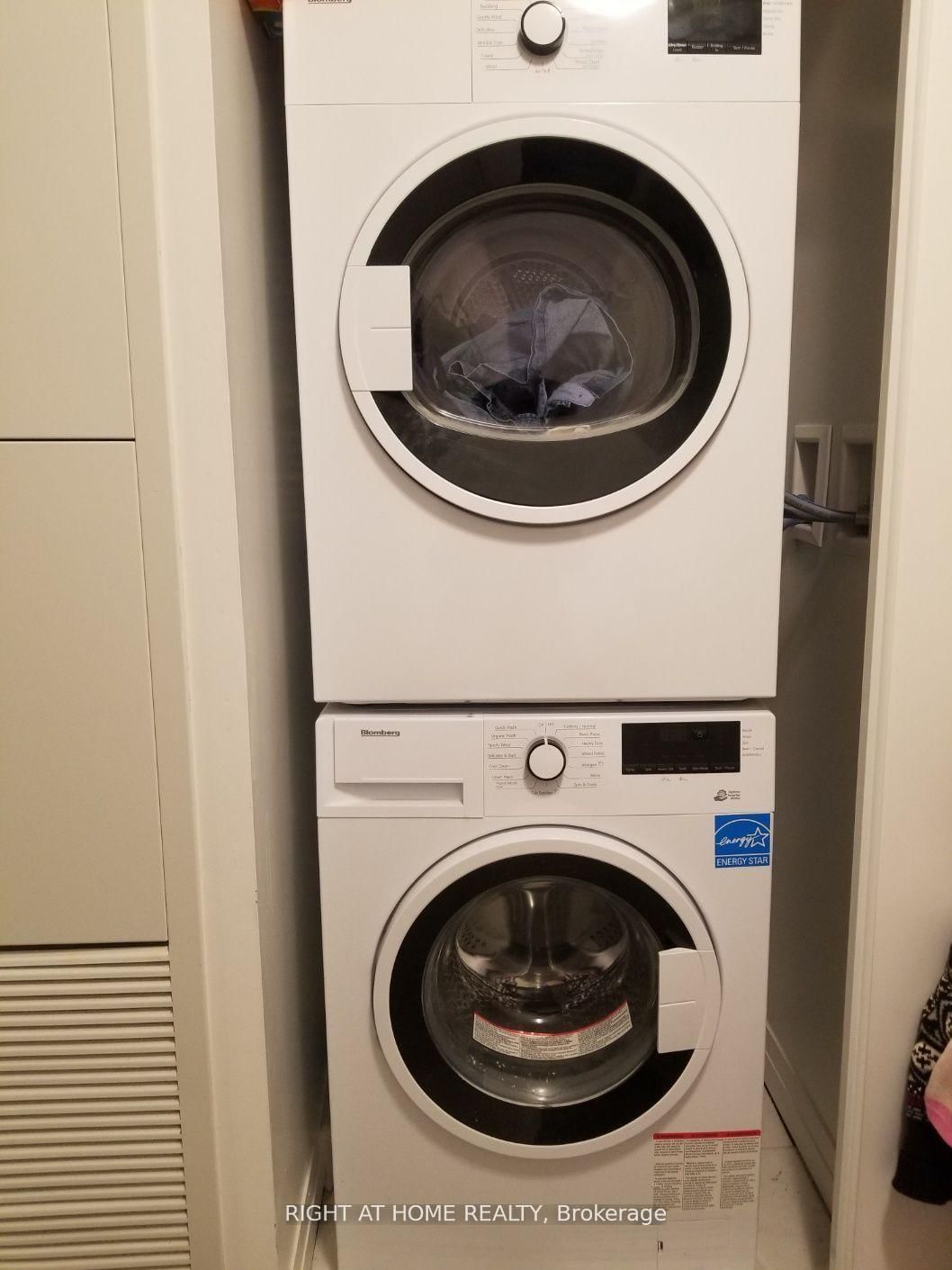 251 Jarvis Street, Unit 938 - Photo 24