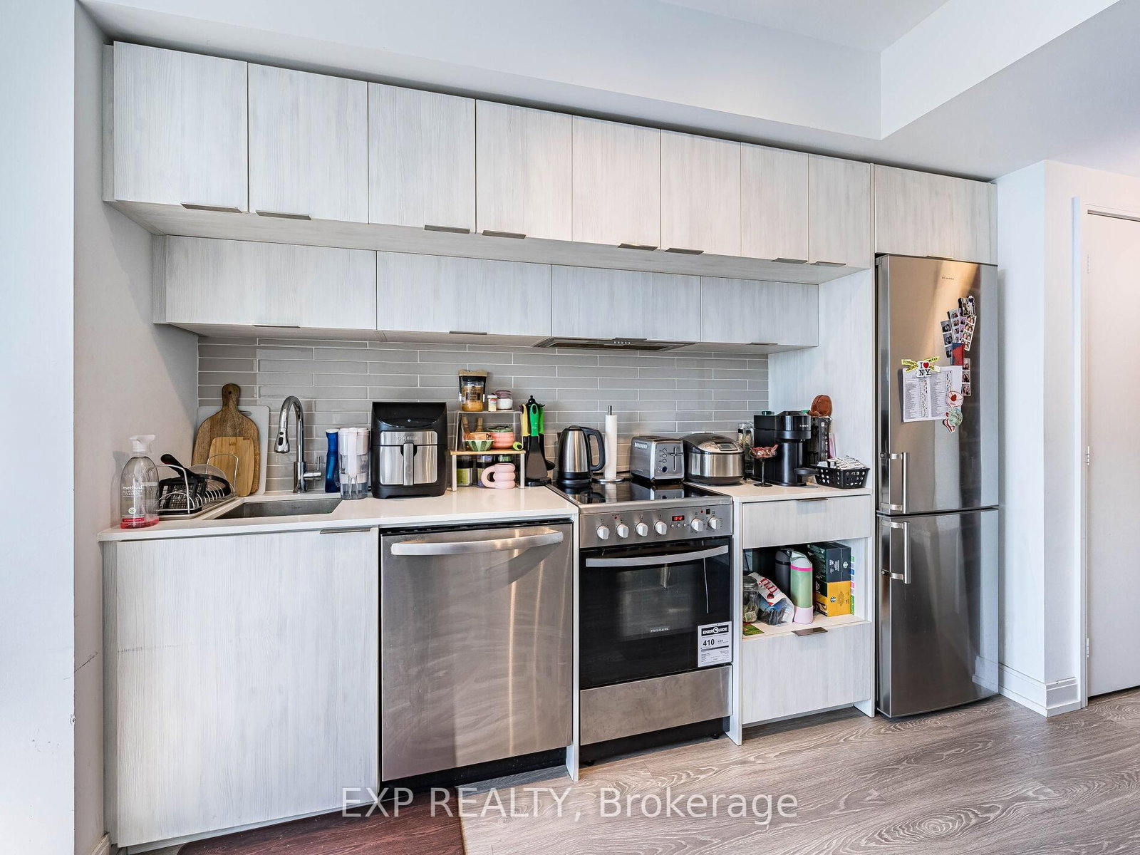 181 Dundas Street E, Unit 3708 - Photo 10