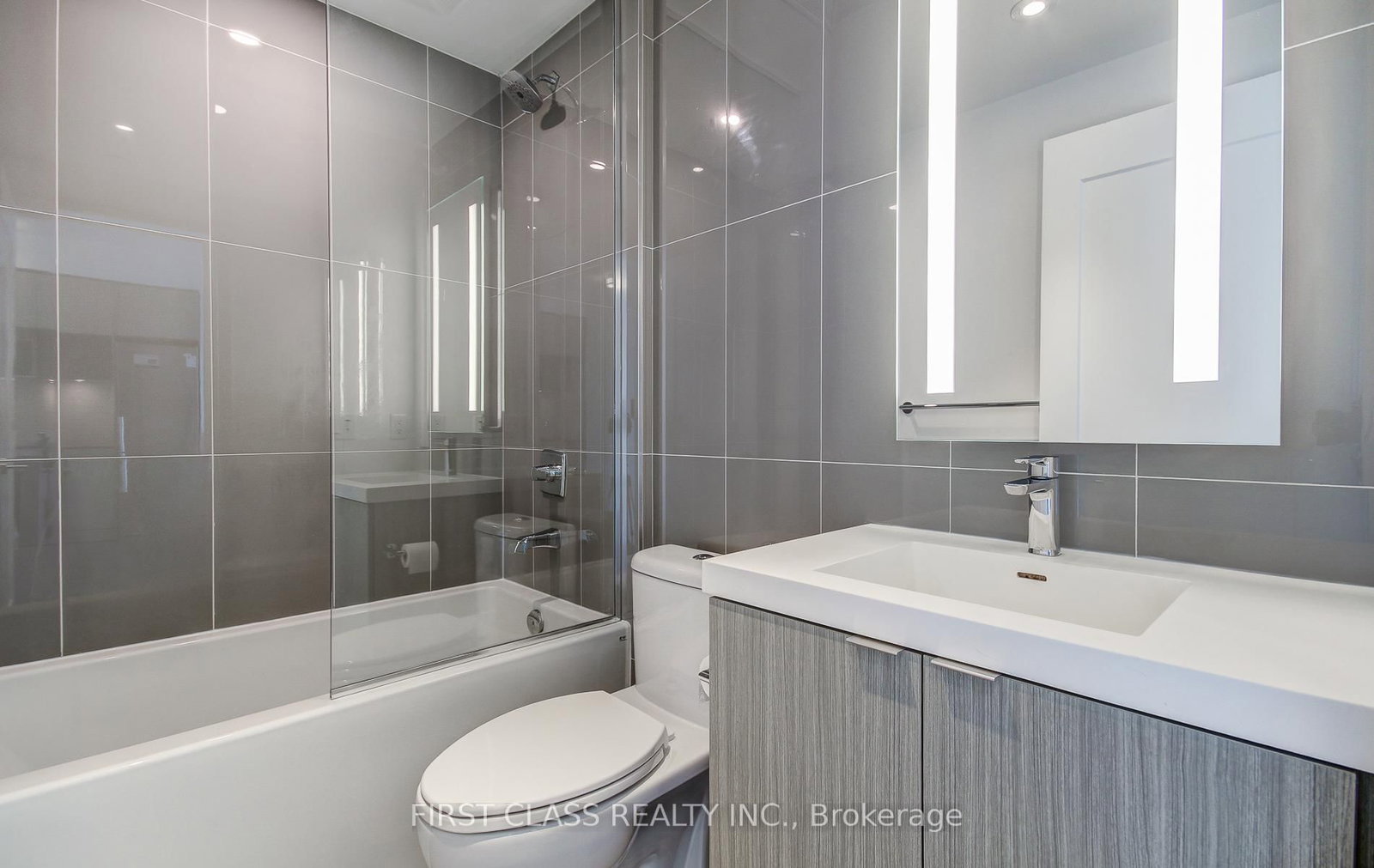 585 Bloor Street E, Unit 3519 - Photo 10