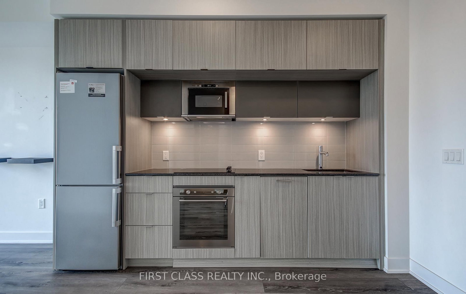 585 Bloor Street E, Unit 3519 - Photo 3