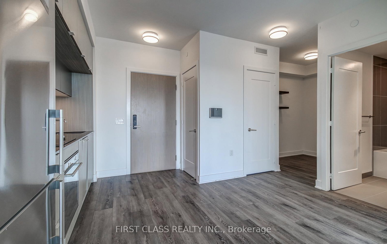 585 Bloor Street E, Unit 3519 - Photo 4