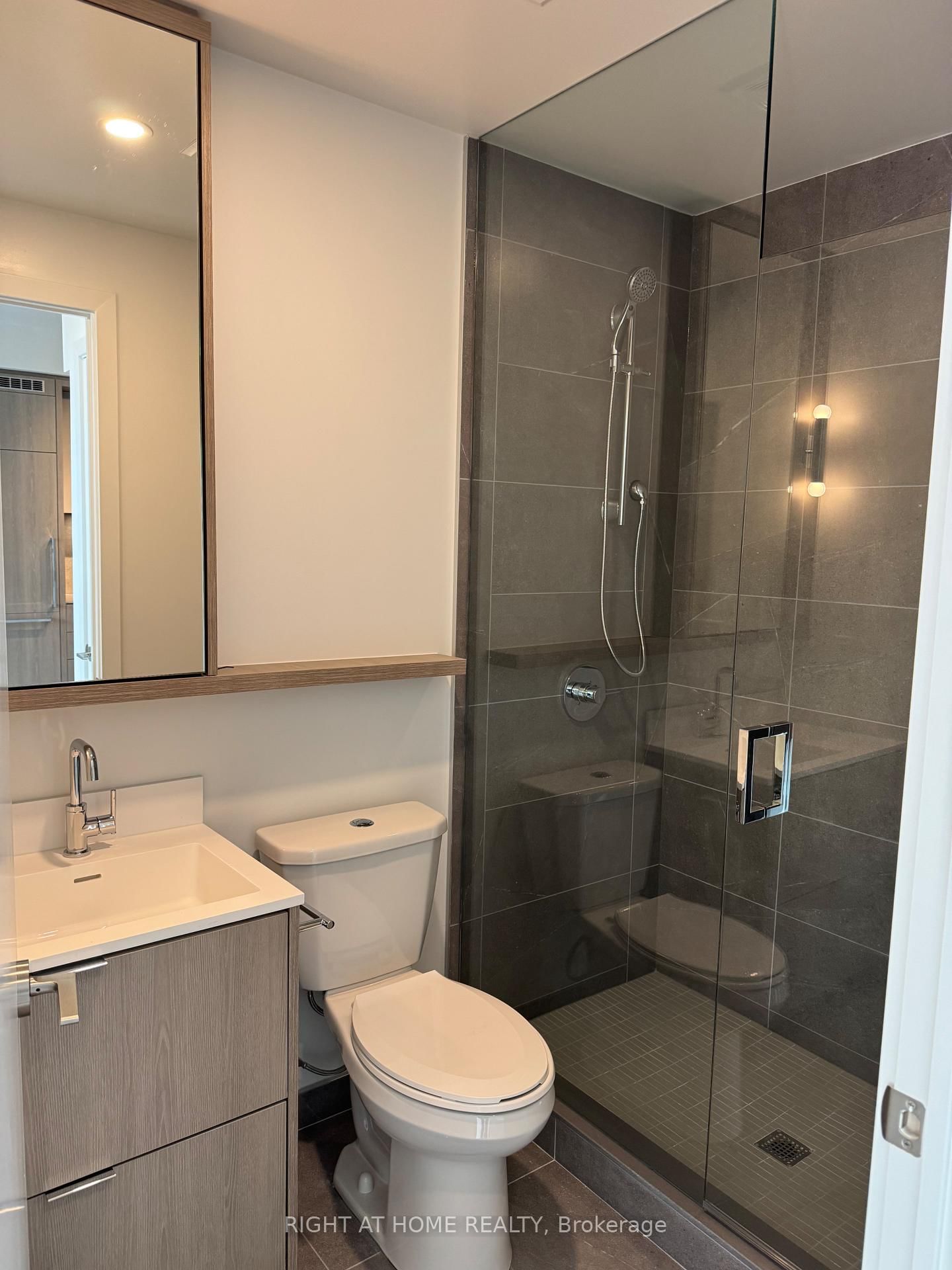 6 Greenbriar Road, Unit 514 - Photo 15