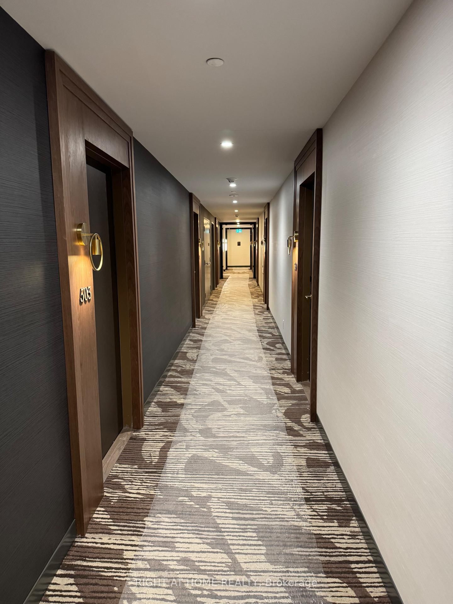 6 Greenbriar Road, Unit 514 - Photo 23