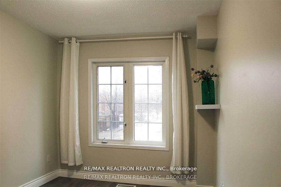 262 St Helens Avenue, Unit 109 - Photo 11