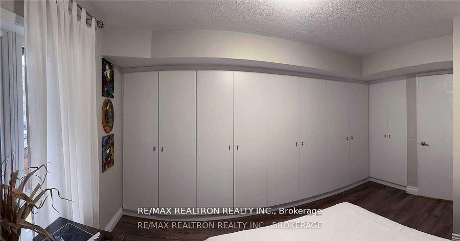 262 St Helens Avenue, Unit 109 - Photo 12