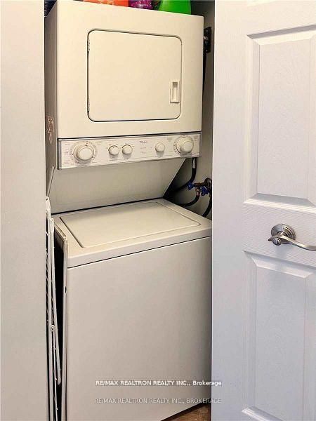 262 St Helens Avenue, Unit 109 - Photo 16