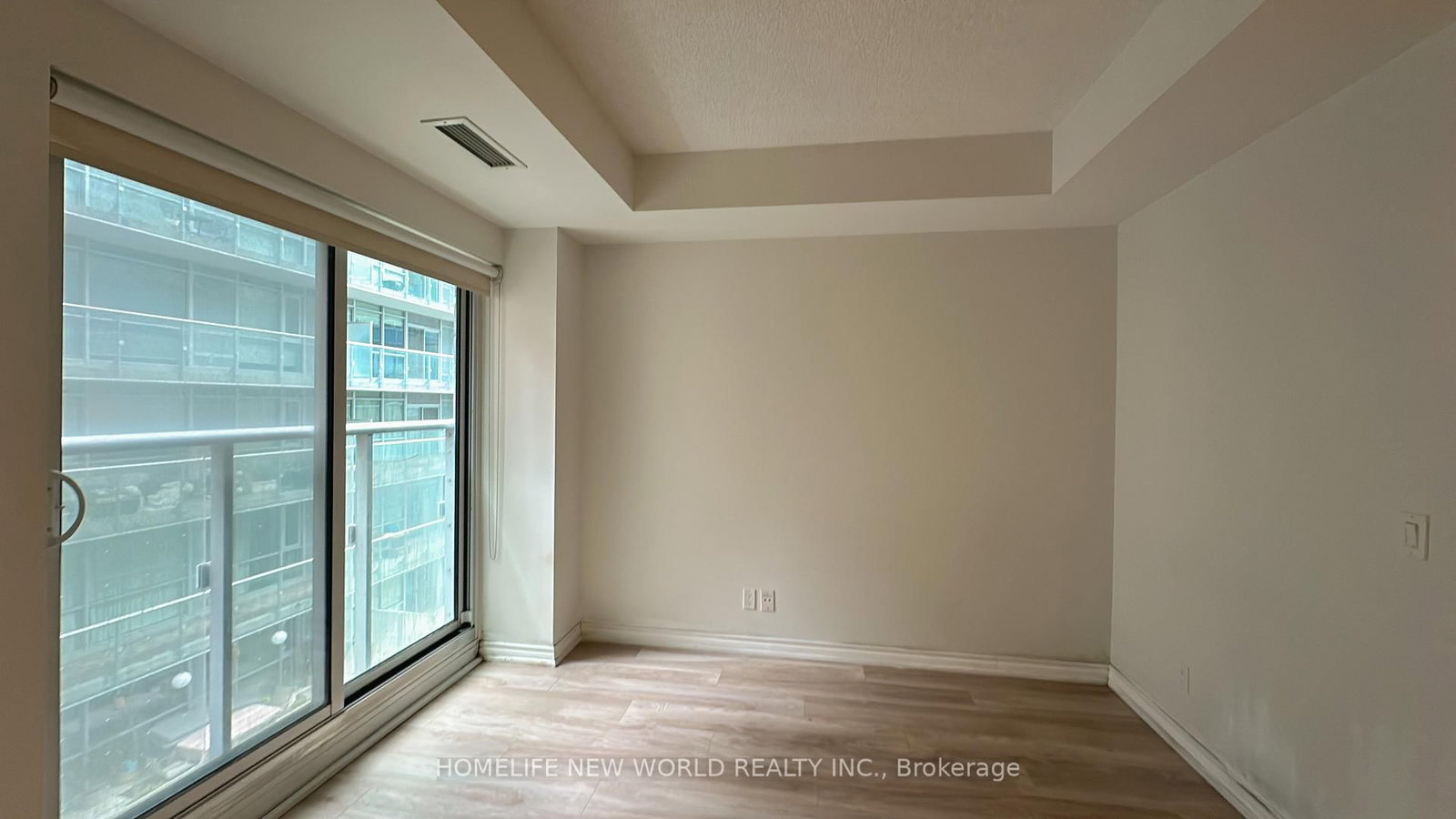 30 Nelson Street, Unit 402 - Photo 14