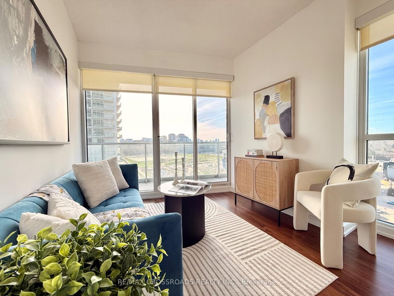 1003 - 115 McMahon Dr, Toronto, M2K 0E3 | Image 2