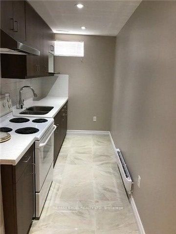 Bsmt - 458 Brock Avenue