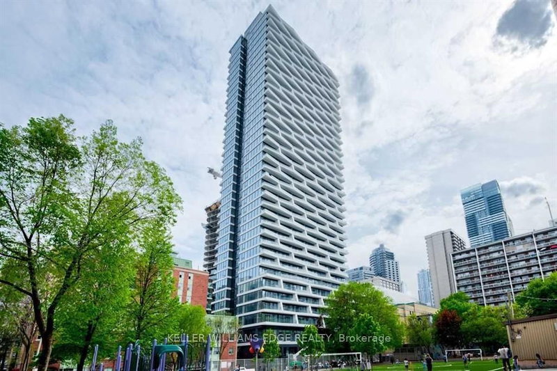 3609 - 85 Wood Street