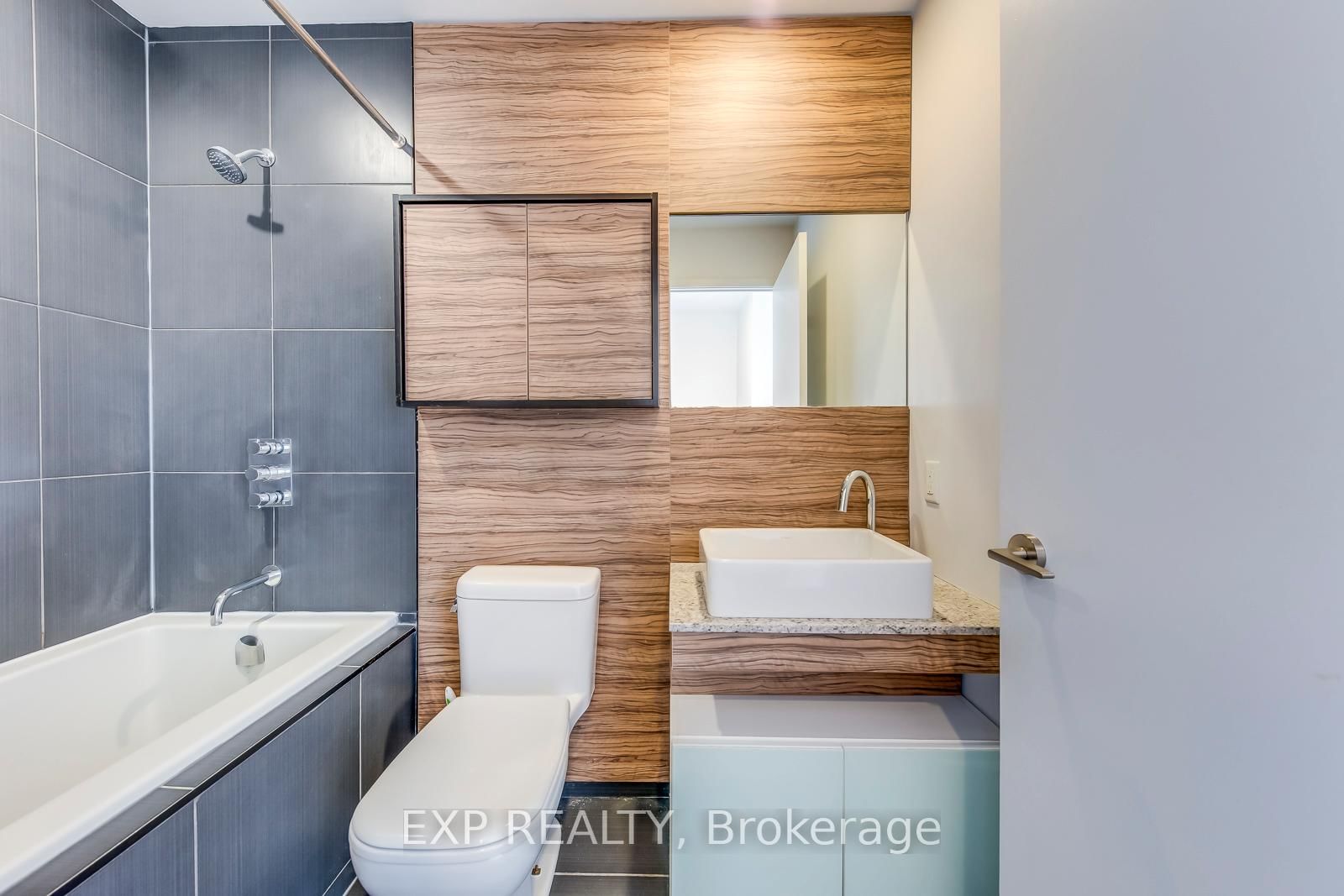 75 St Nicholas Street, Unit 2908 - Photo 19