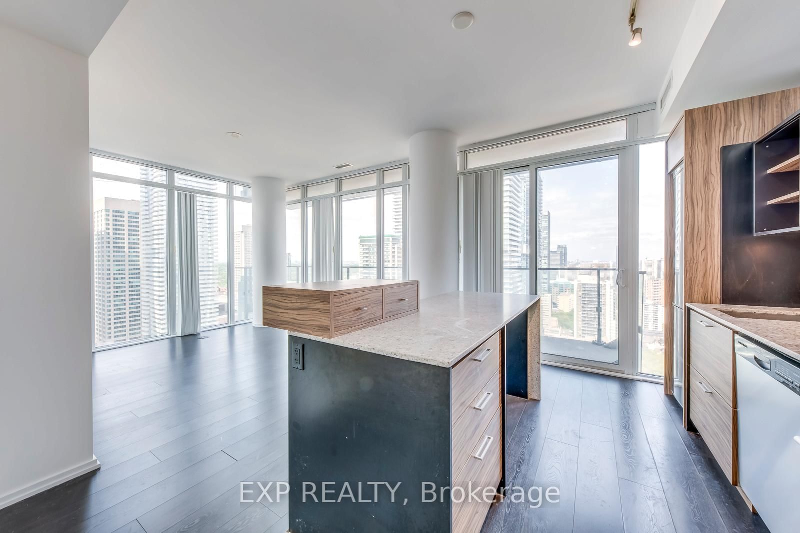 75 St Nicholas Street, Unit 2908 - Photo 5