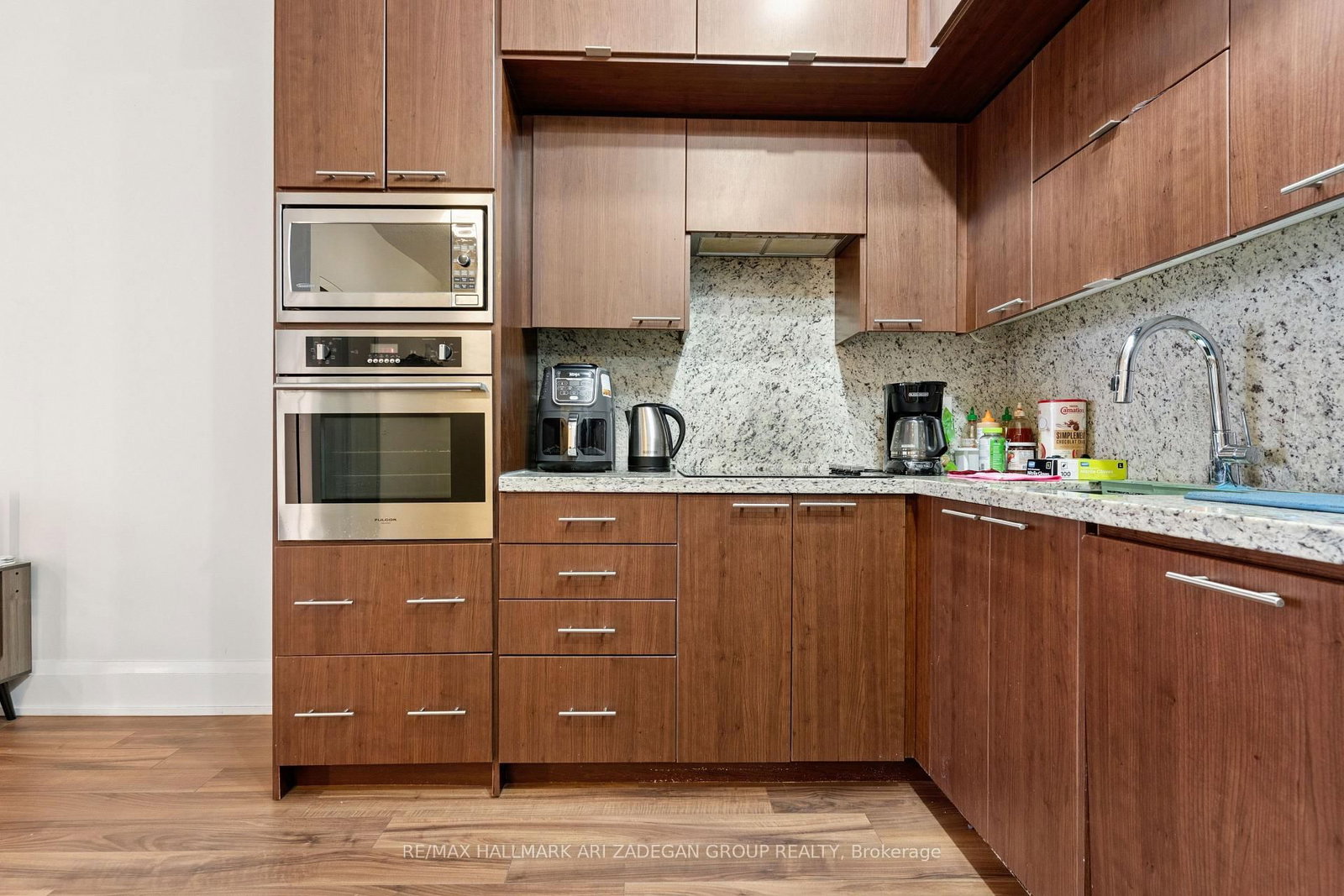 907-120 Harrison Garden Boulevard, Toronto, ON, photo 5