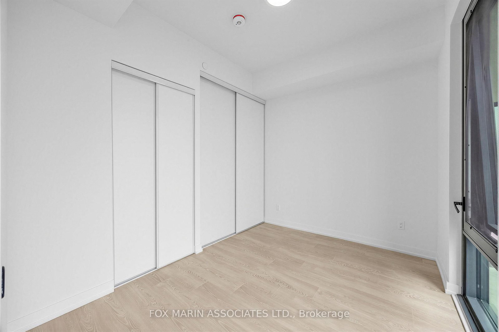 35 Parliament Street, Unit 2212 - Photo 12