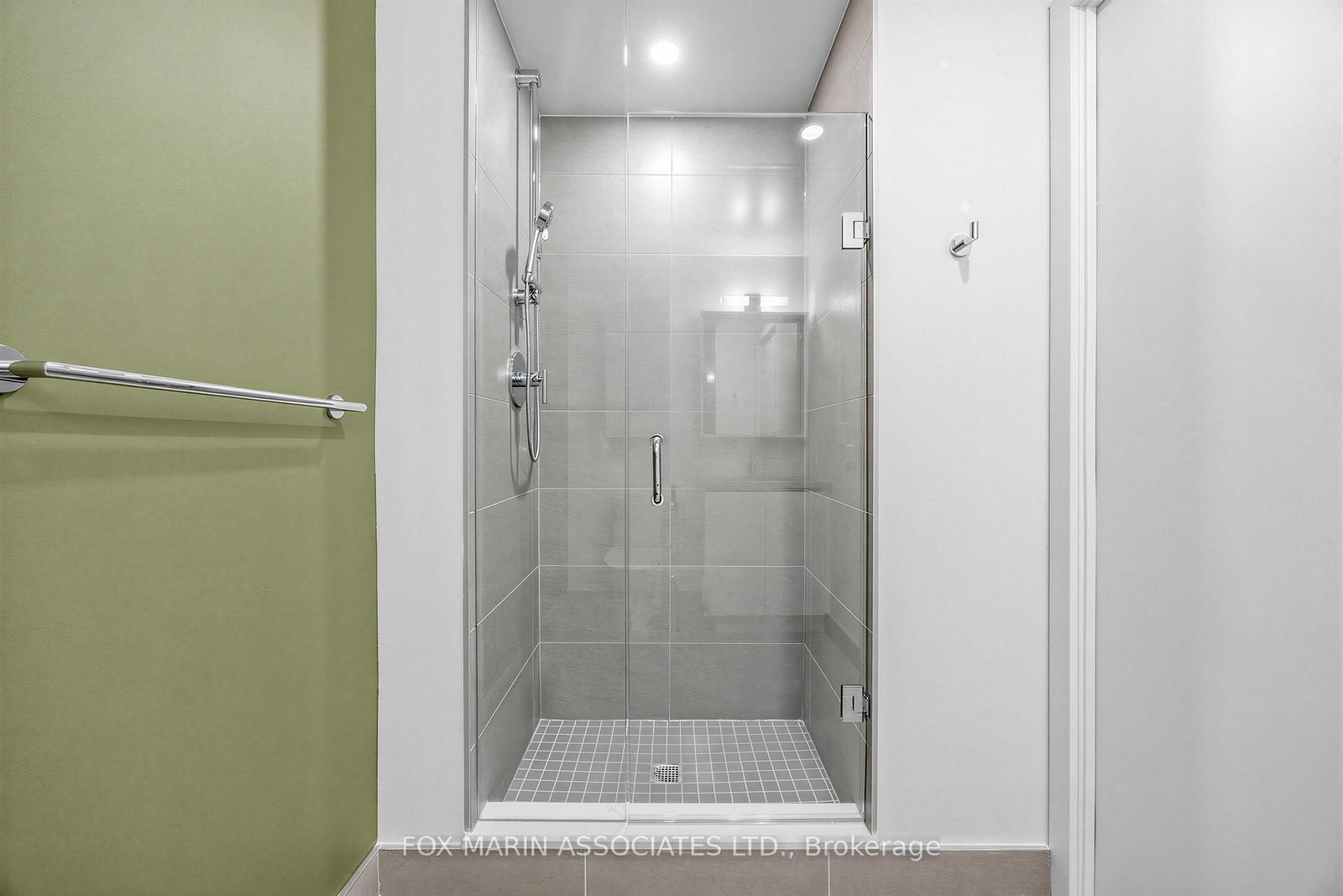 35 Parliament Street, Unit 2212 - Photo 18