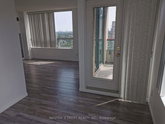 2502 - 238 Doris Avenue