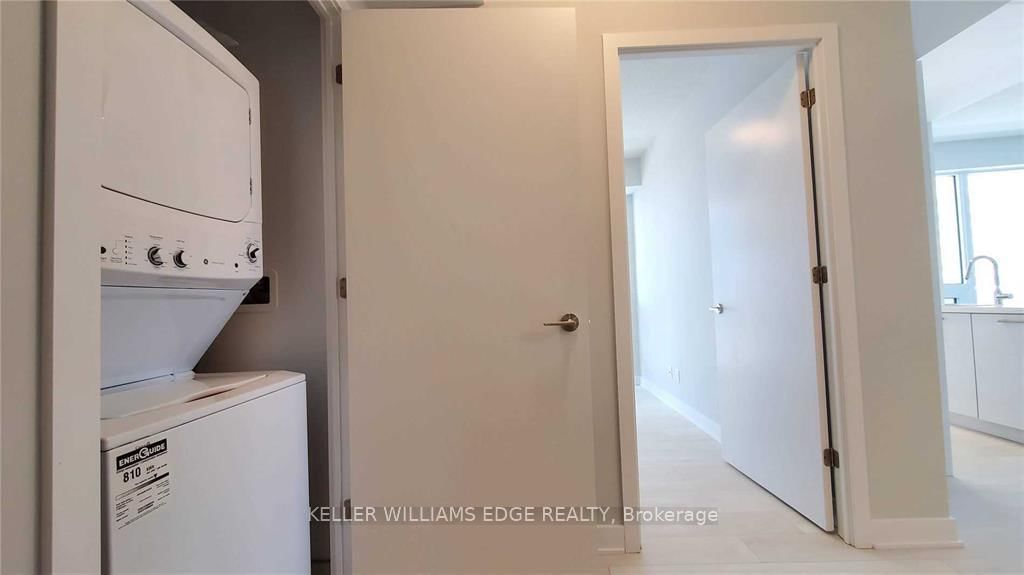 Condo for sale at 809-2221 Yonge Street, Toronto, Ontario, M4S 0B8 - Mount Pleasant West - MLS: C13018456