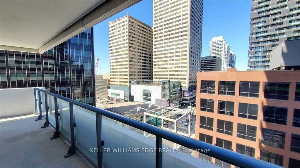 Condo for sale at 809-2221 Yonge Street, Toronto, Ontario, M4S 0B8 - Mount Pleasant West - MLS: C13018456