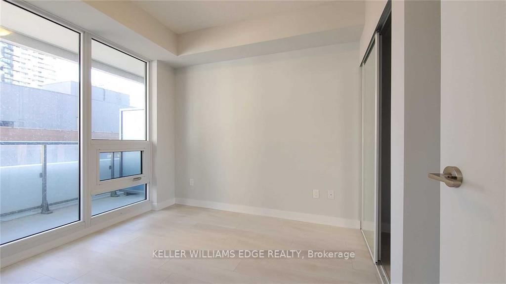 Condo for sale at 809-2221 Yonge Street, Toronto, Ontario, M4S 0B8 - Mount Pleasant West - MLS: C13018456