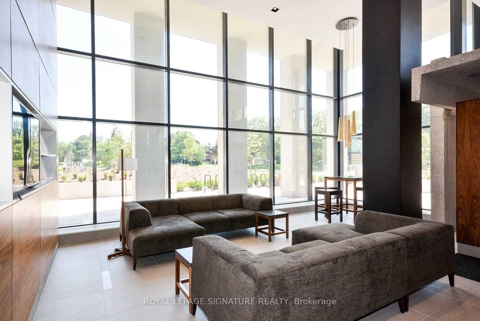 75 The Donway W, Unit 202 - Photo 10