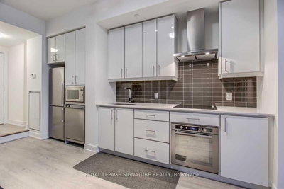 202-75 The Donway West, Toronto, Ontario image-0-2