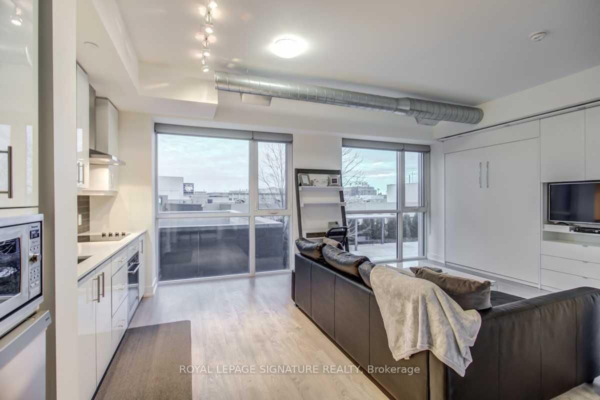 75 The Donway W, Unit 202 - Photo 8