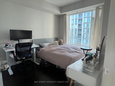 4301-21 Widmer Street, Toronto, Ontario image-0-4