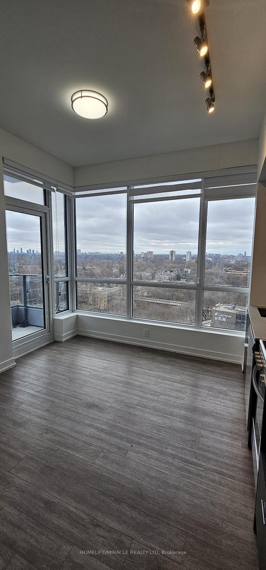 395 Bloor Street, Unit 1107 - Photo 27