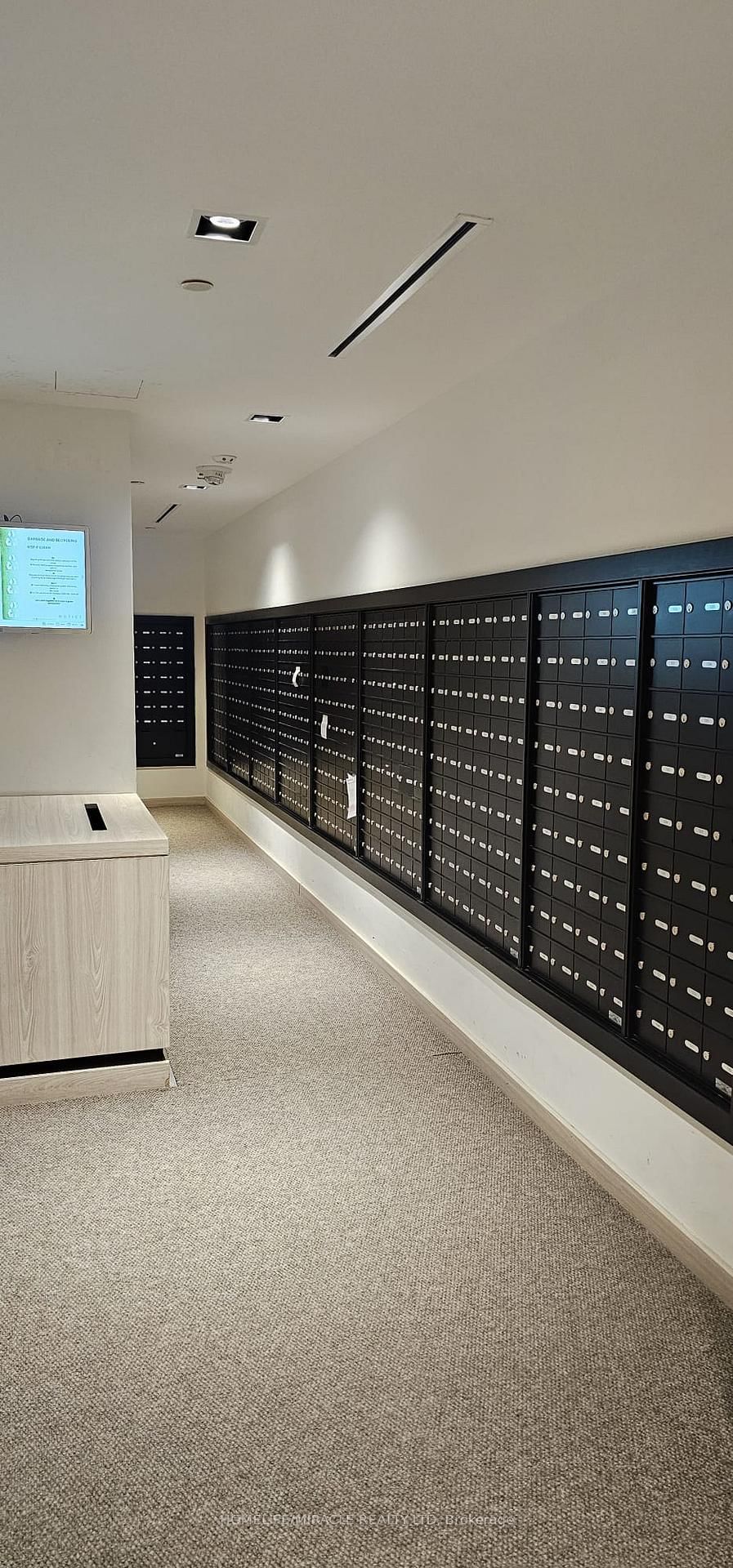 395 Bloor Street, Unit 1107 - Photo 33