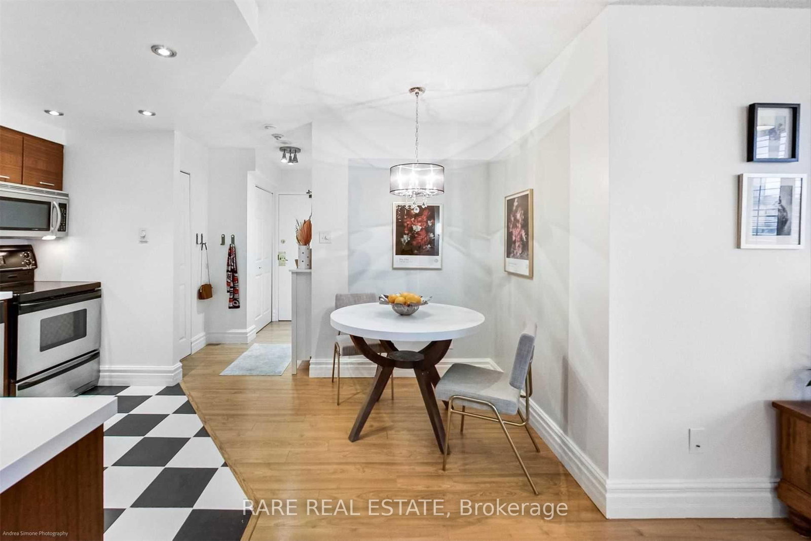 40 Scollard Street, Unit 402 - Photo 14