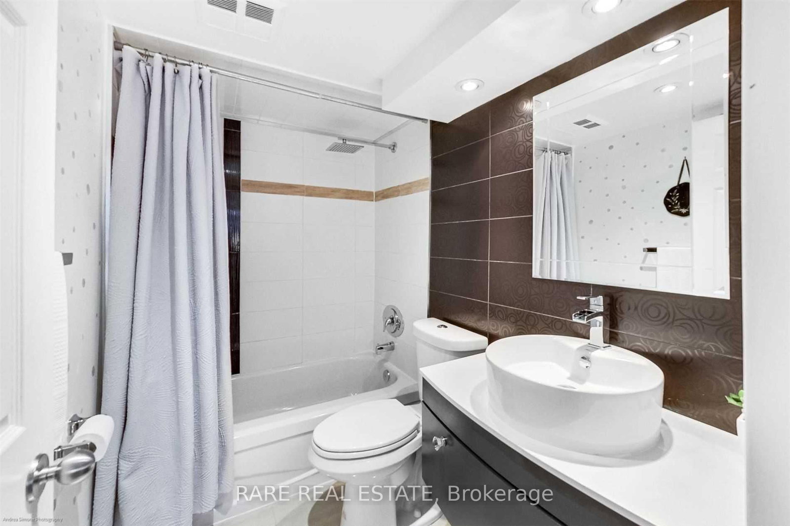 40 Scollard Street, Unit 402 - Photo 4