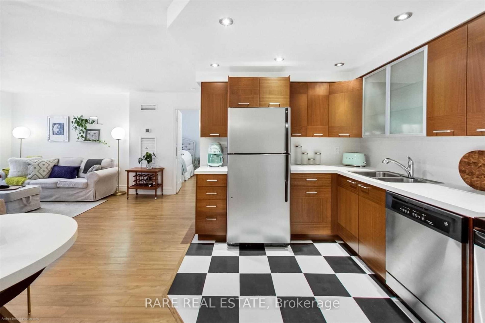 40 Scollard Street, Unit 402 - Photo 6