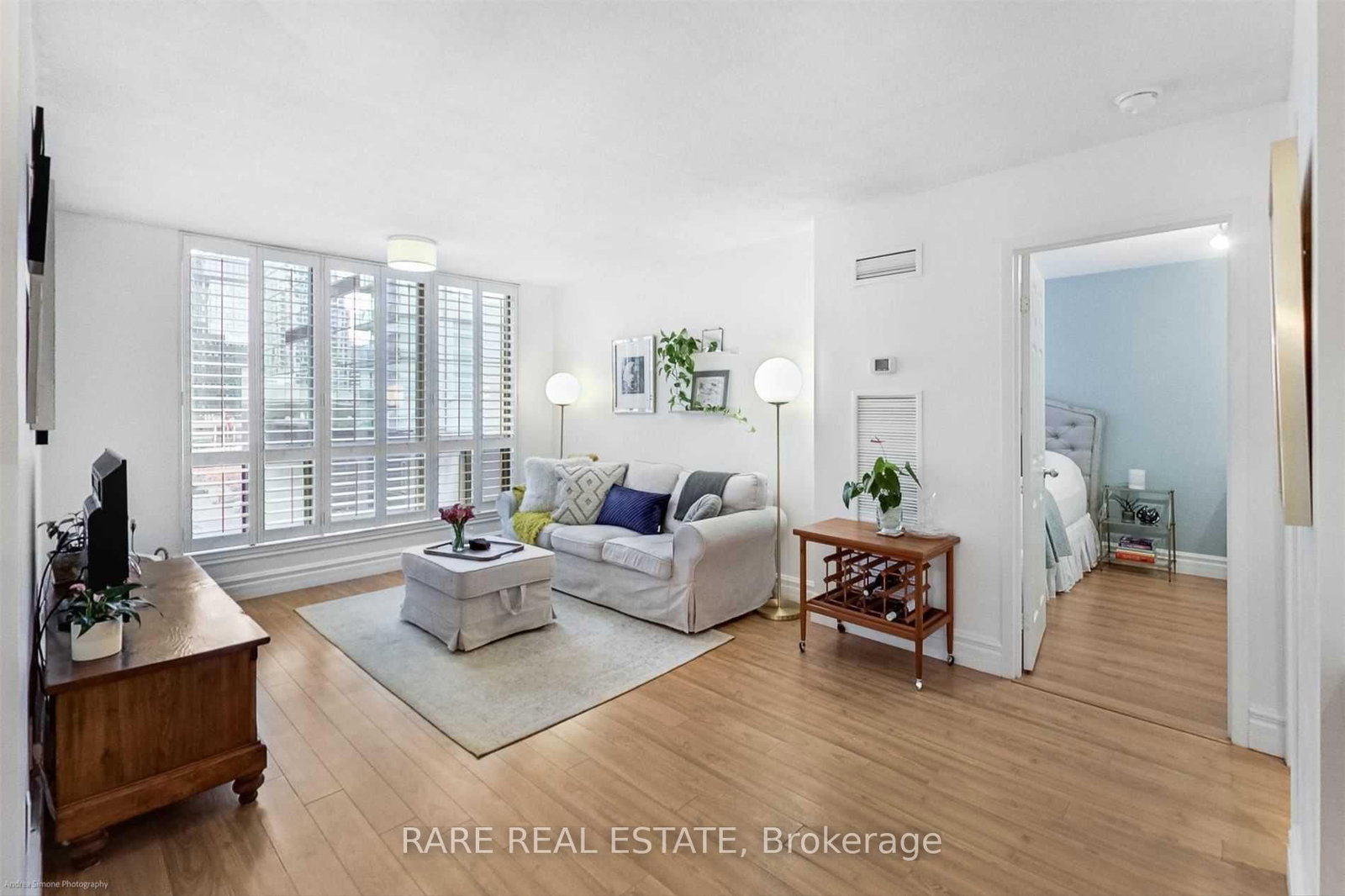 40 Scollard Street, Unit 402 - Photo 9