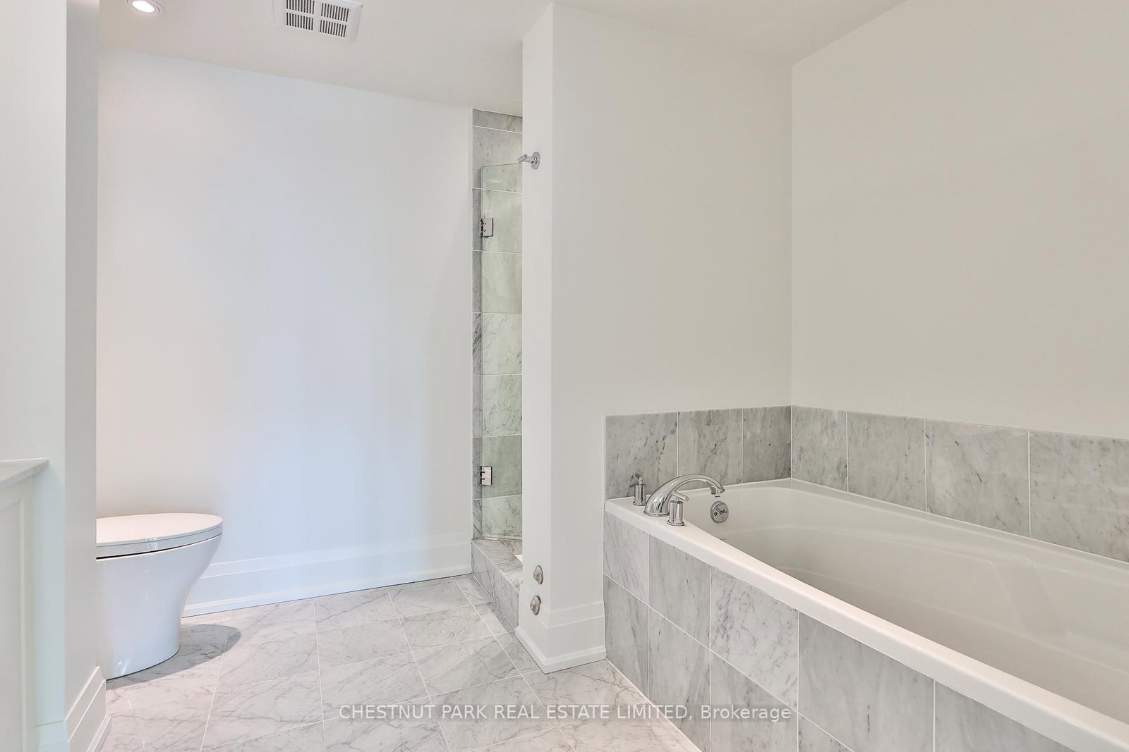 25 Scrivener Square, Unit 909 - Photo 25