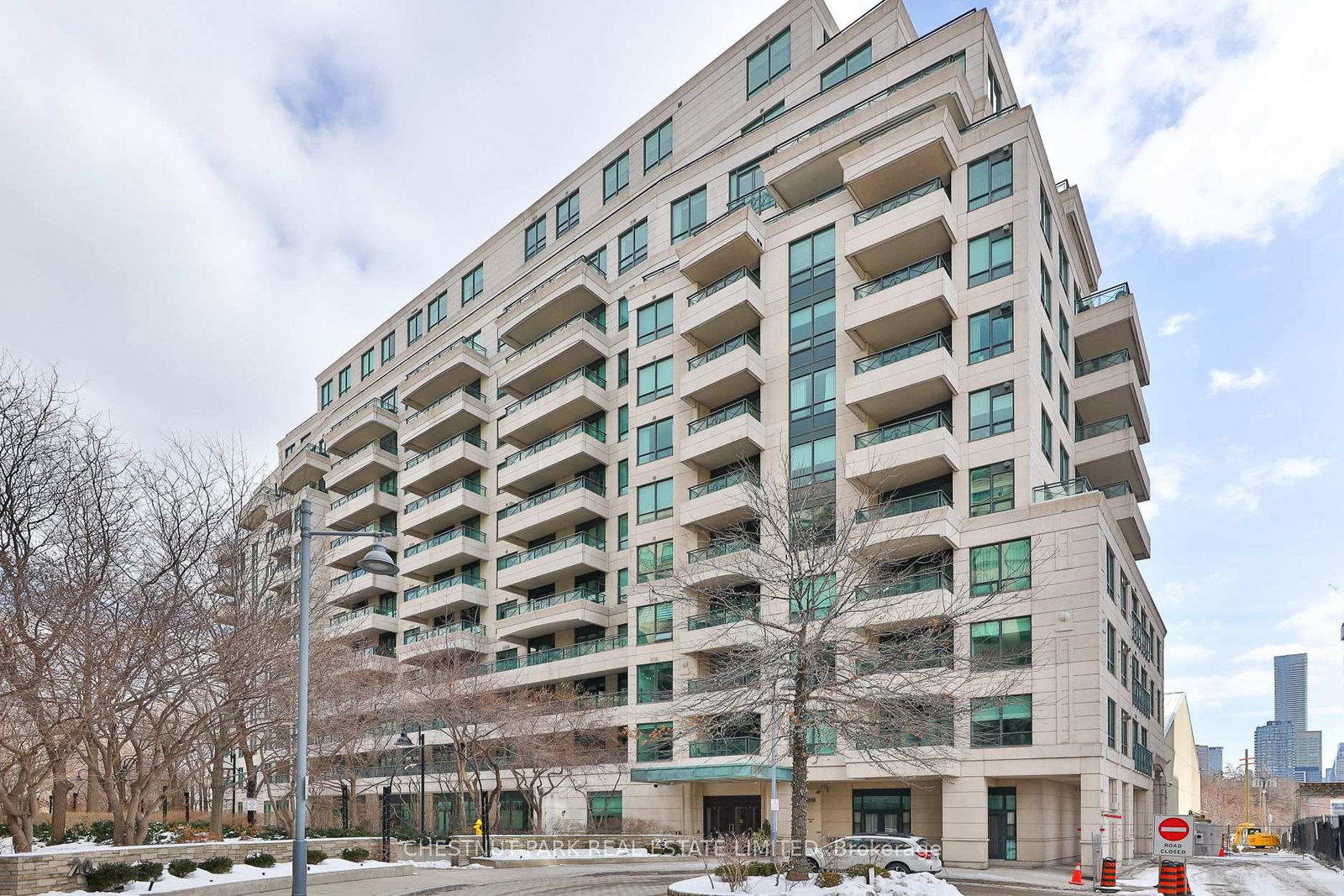 25 Scrivener Square, Unit 909 - Photo 33