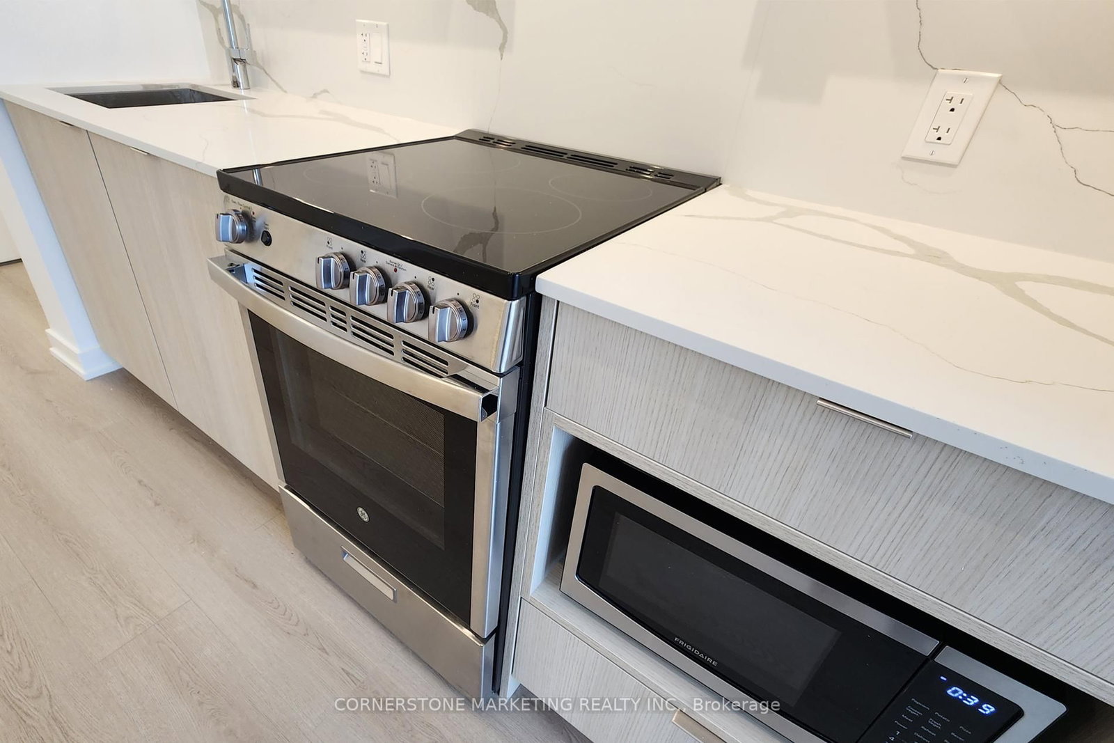 100 Queen Street E, Unit 2602 - Photo 8
