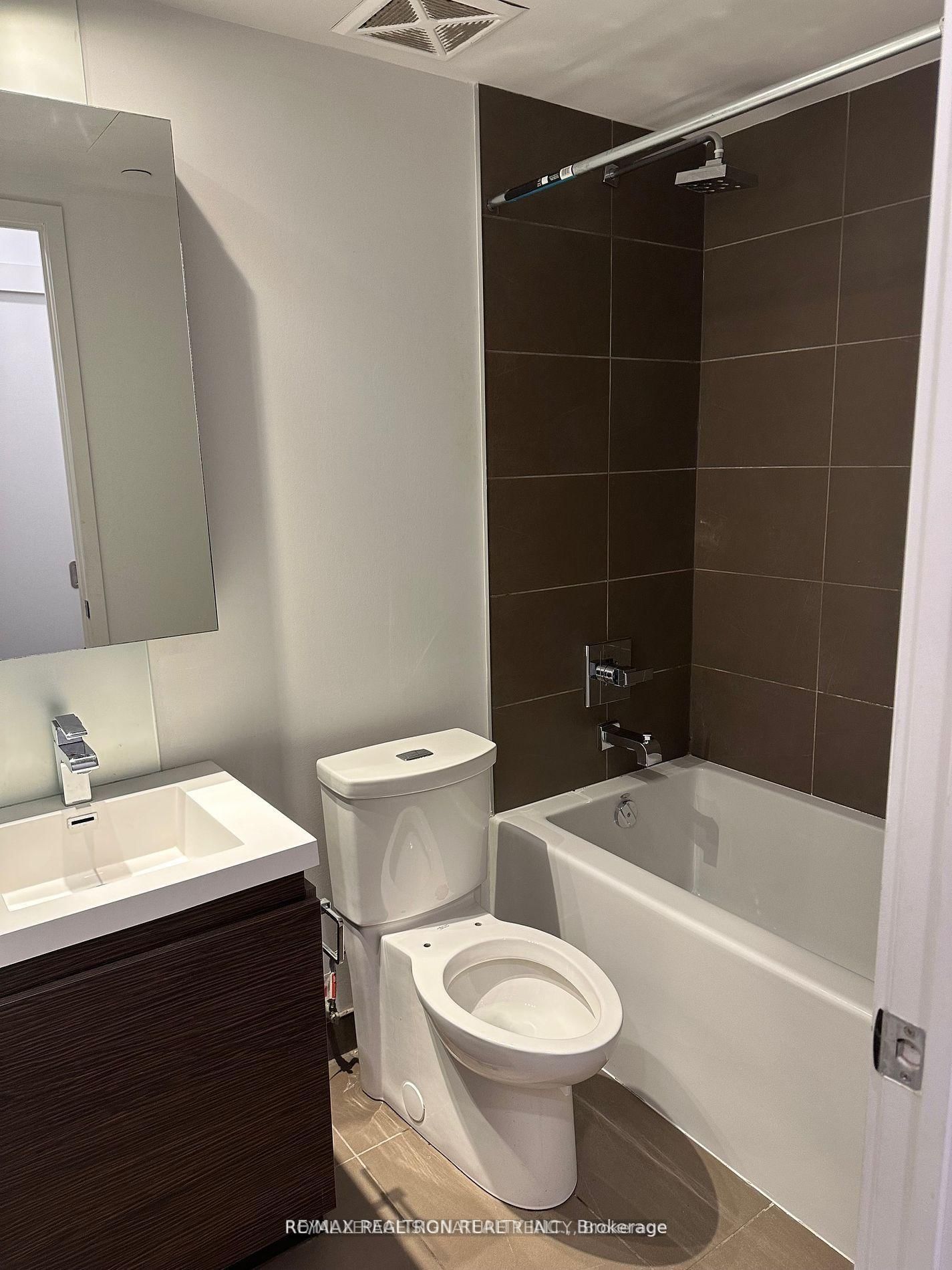 1030 King Street W, Unit 1008 - Photo 10