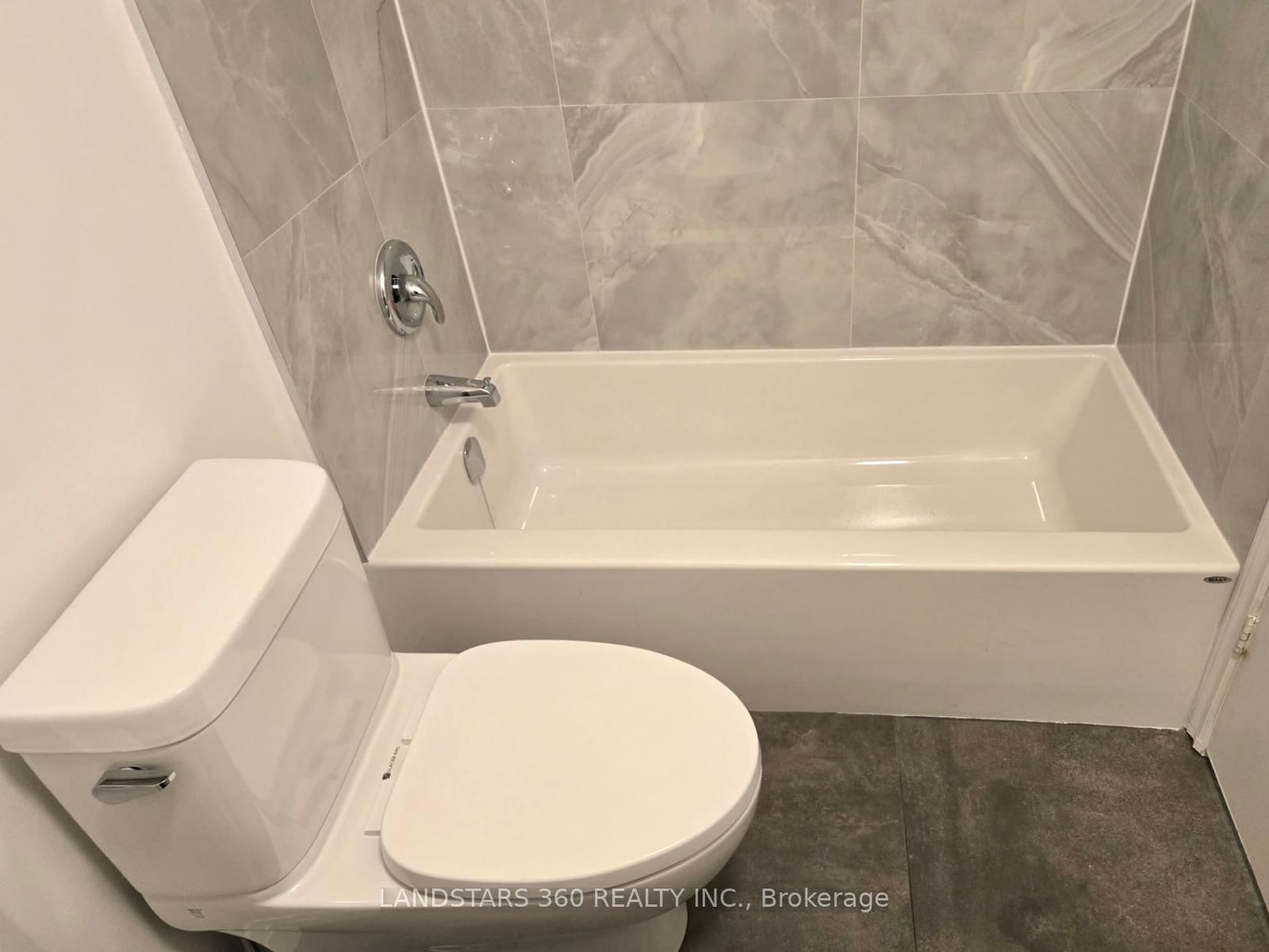 7 King Street E, Unit 714 - Photo 15