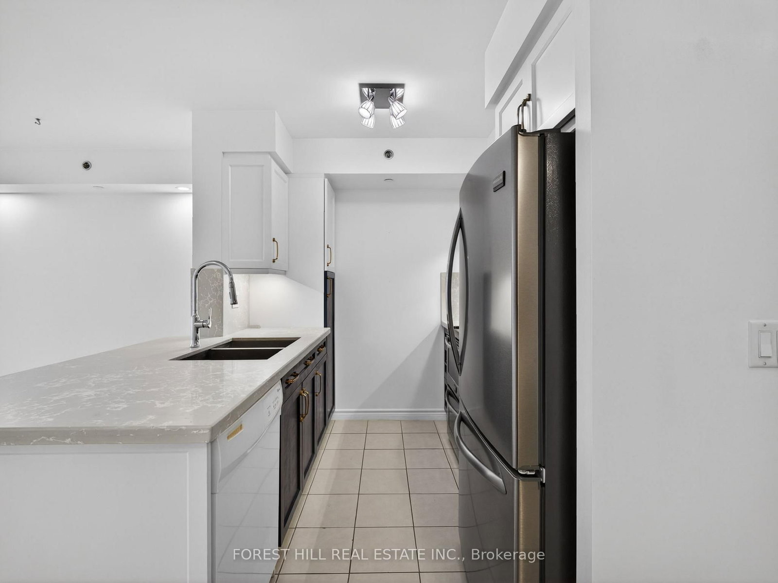 35 Saranac Boulevard, Unit 224 - Photo 6