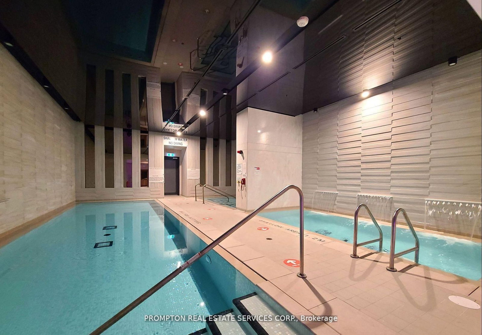 17 Bathurst Street, Unit 3609 - Photo 17