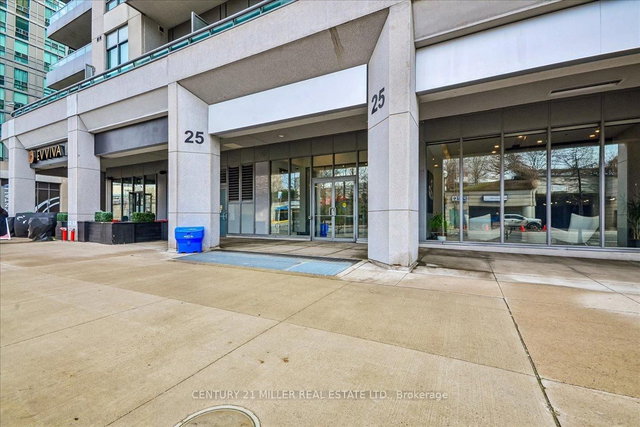 326 - 25 Lower Simcoe Street