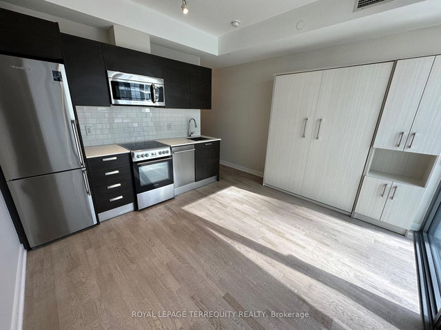 904 - 57 St. Joseph Street