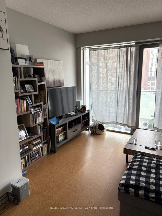 504 - 390 Cherry Street