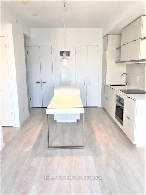 197 Yonge Street, Unit 2001 - Photo 9