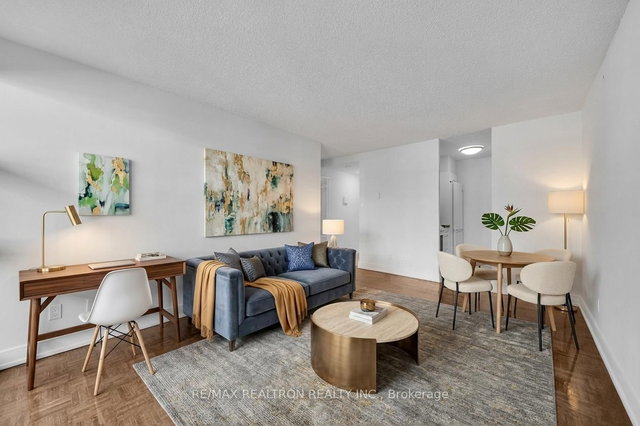 311 - 33 Isabella Street