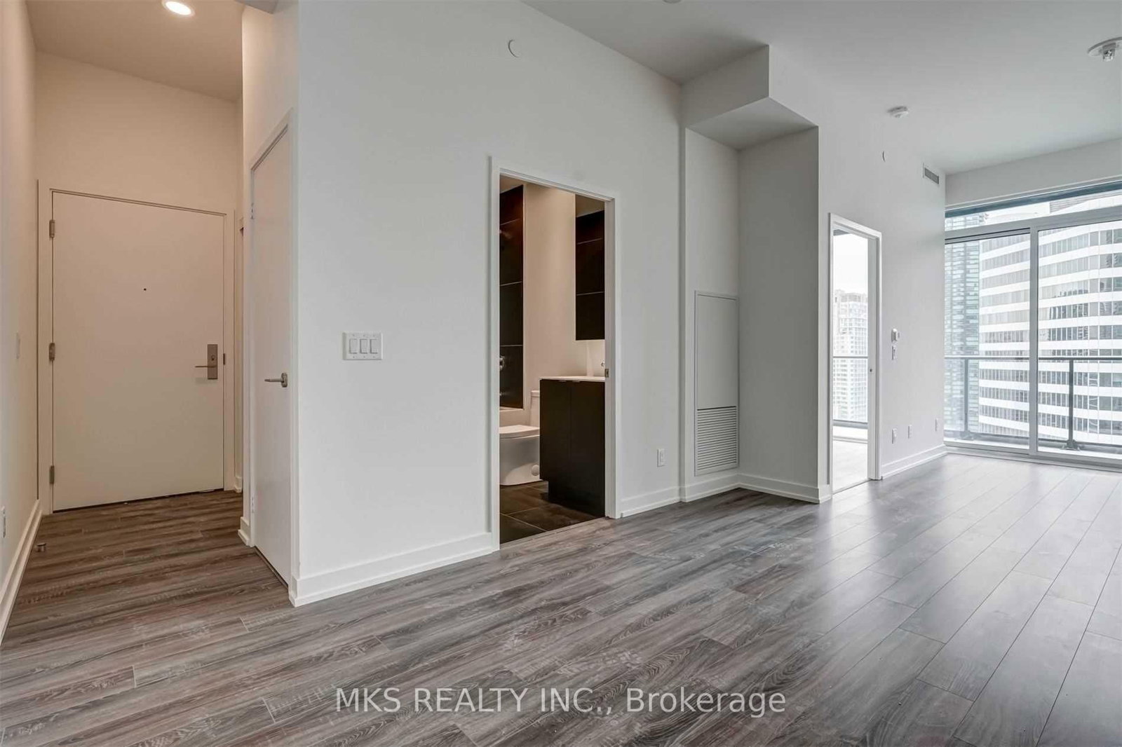 20 Edward Street, Unit 2804 - Photo 10